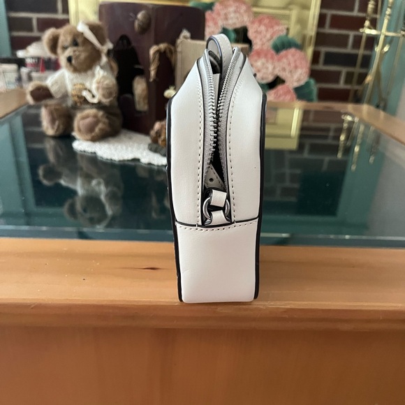 New condition Coach cream and grey buffalo check crossbody - Picture 2 of 6